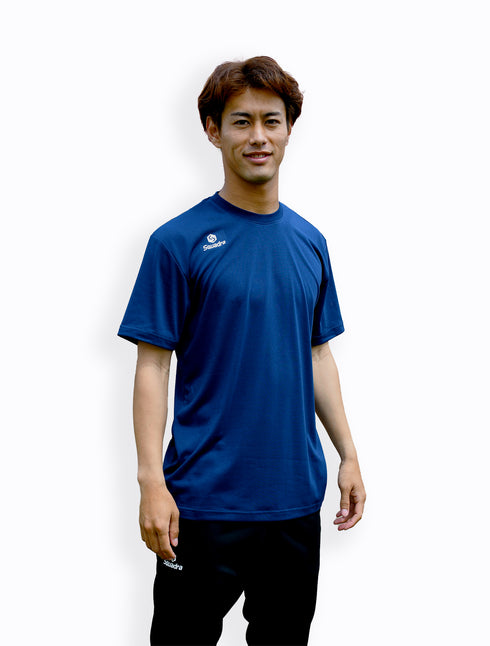 スクアドラ / コットンタッチドライTシャツ (SQロゴ) 吸水速乾 吸汗速乾 蒸れない ポリエステル 100% 汗染み できない すぐ乾く テックウェア スポーツウェア ジム 普段着 筋トレ メンズ おしゃれ かっこいい